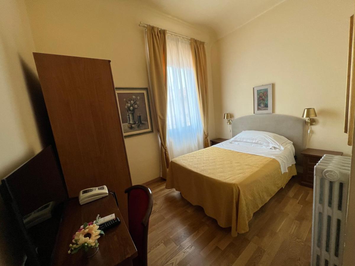 Hotel Villani Florence Luaran gambar